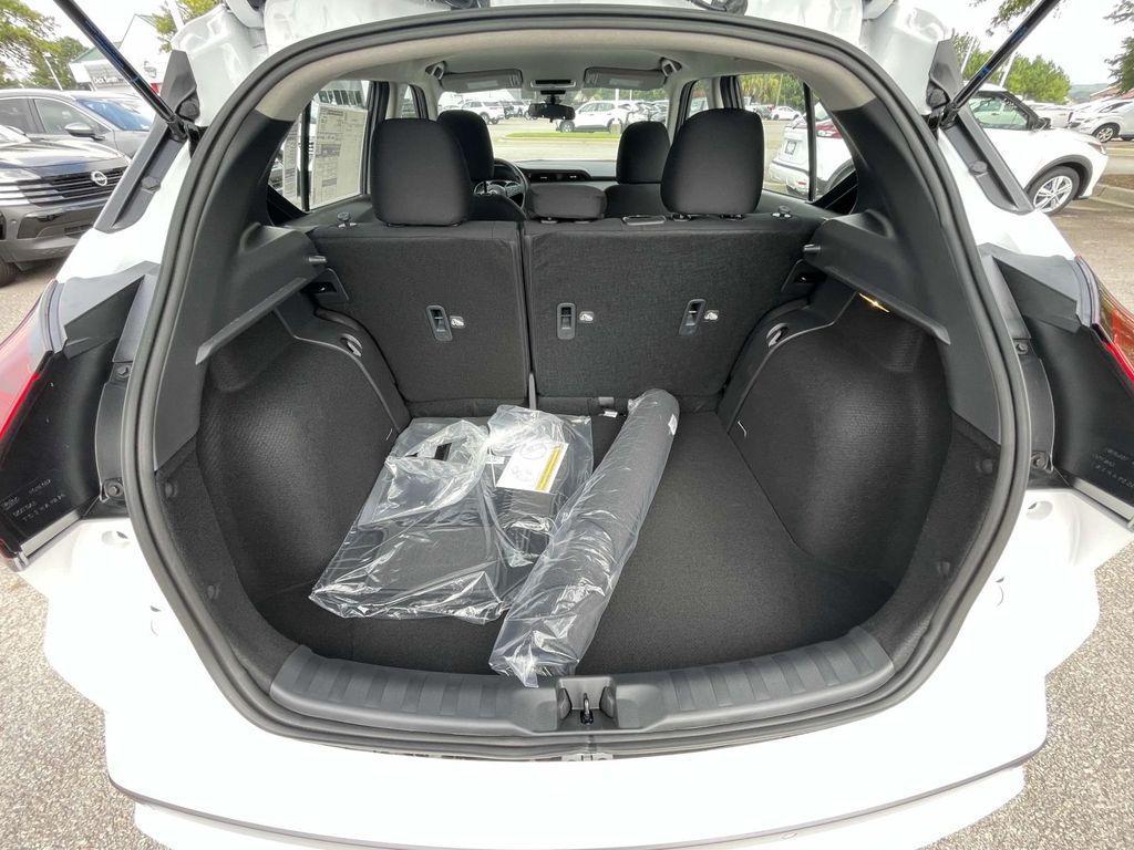 new 2025 Nissan Kicks Play car, priced at $23,165