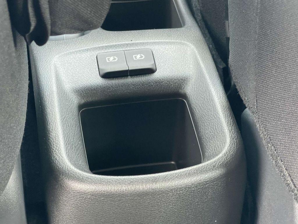 new 2025 Nissan Kicks Play car, priced at $23,165