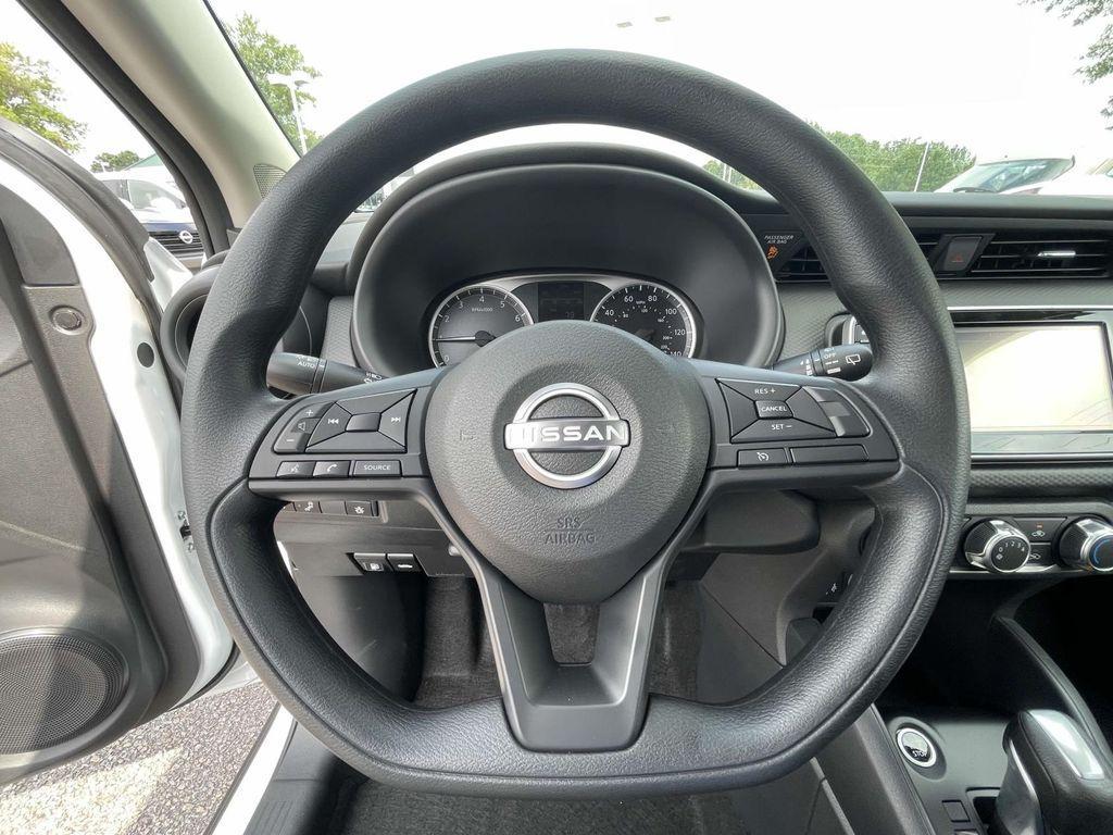 new 2025 Nissan Kicks Play car, priced at $23,165