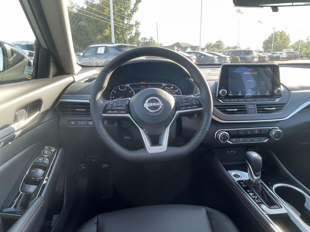 new 2025 Nissan Altima car, priced at $29,249