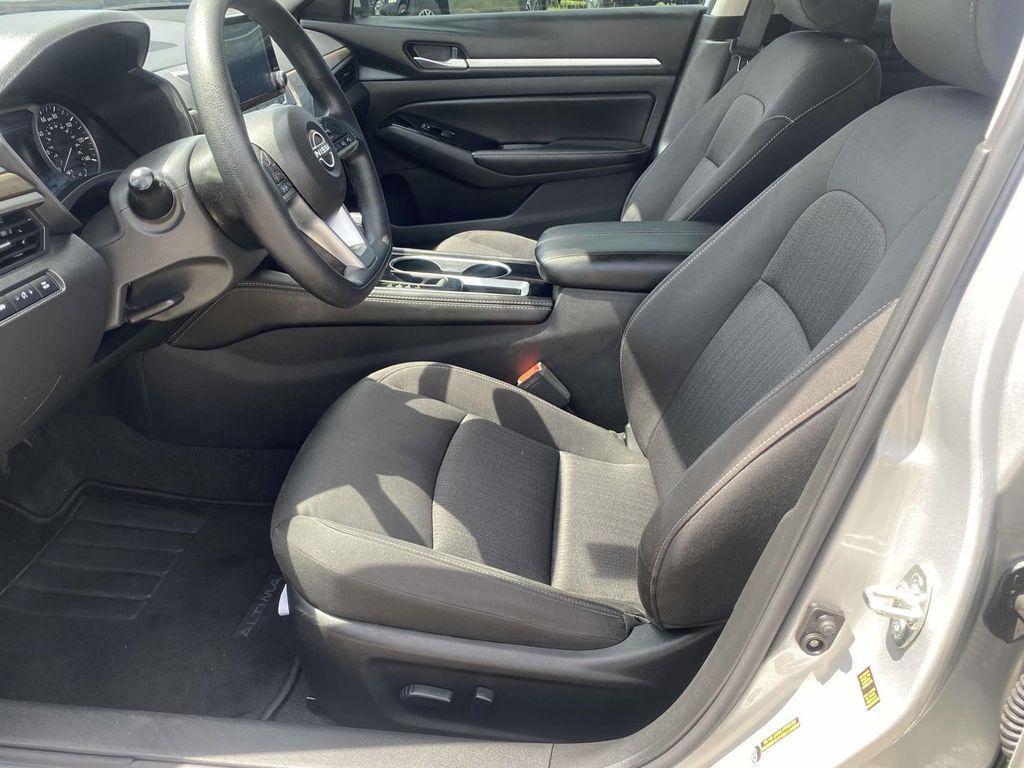 used 2023 Nissan Altima car