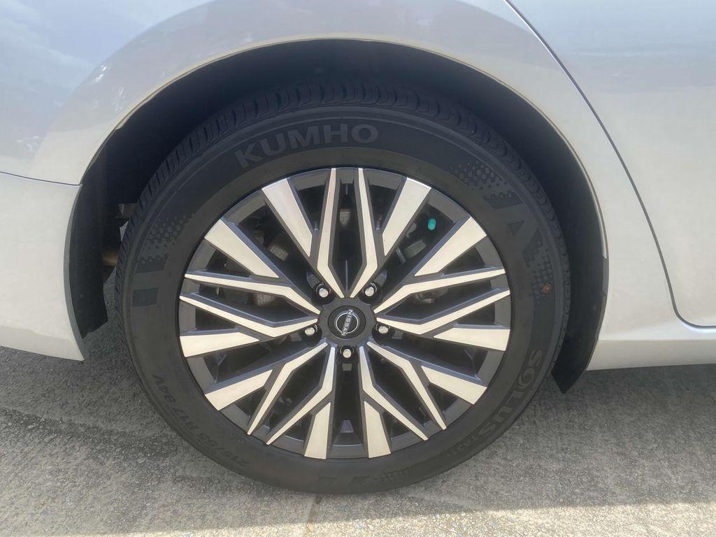 used 2023 Nissan Altima car