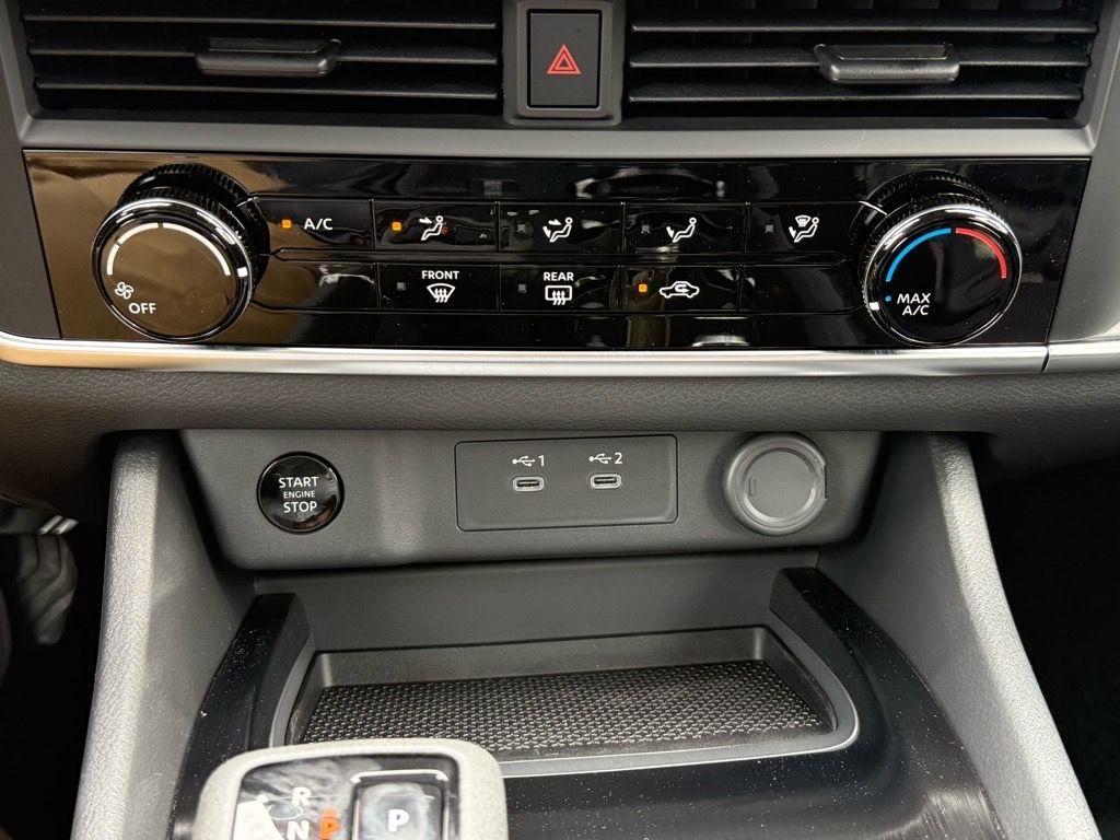 new 2025 Nissan Rogue car, priced at $31,350