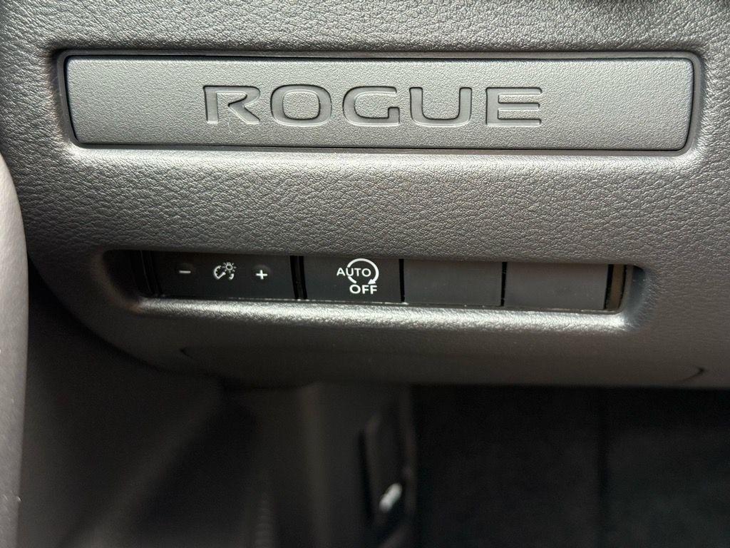 new 2025 Nissan Rogue car, priced at $31,350