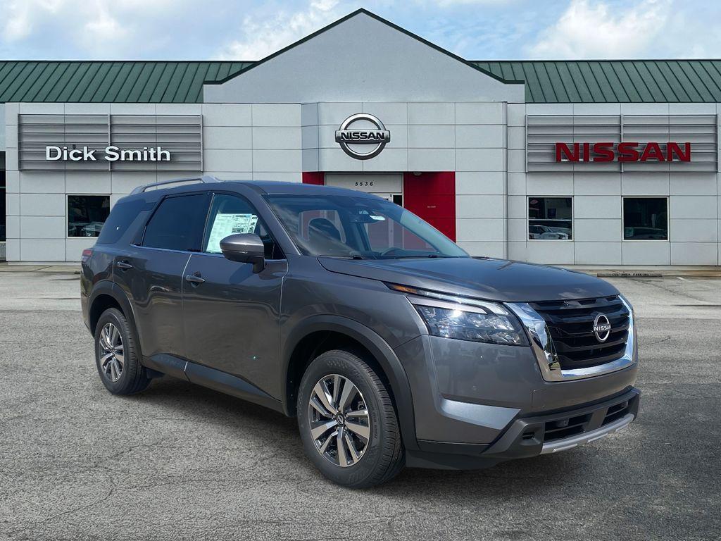 new 2025 Nissan Pathfinder car, priced at $43,785