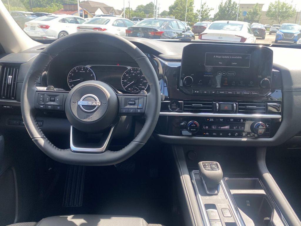 new 2025 Nissan Pathfinder car, priced at $43,785