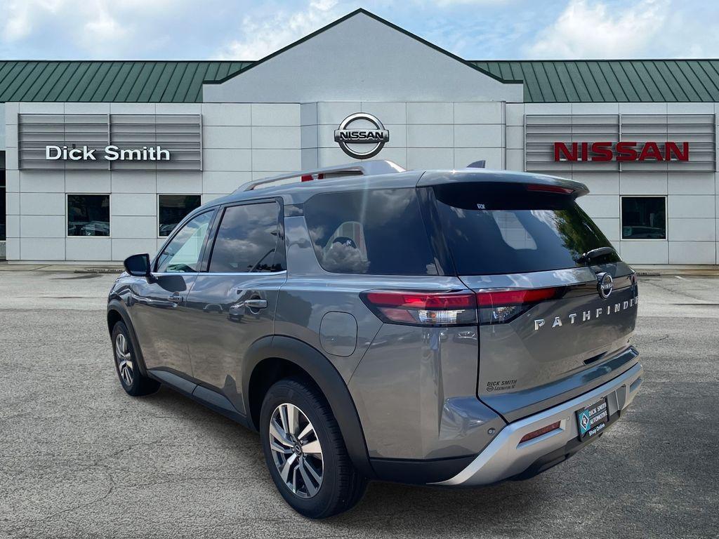 new 2025 Nissan Pathfinder car, priced at $43,785