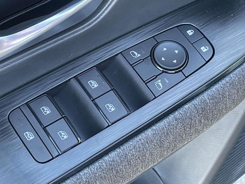 new 2026 Nissan Kicks car, priced at $26,195