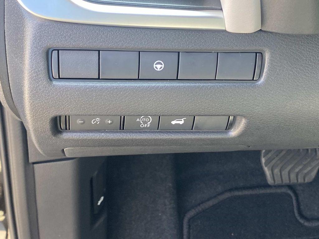new 2025 Nissan Rogue car, priced at $31,985