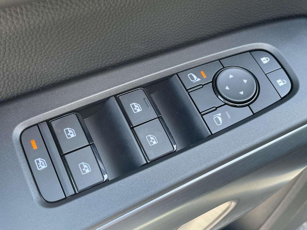 new 2025 Nissan Pathfinder car, priced at $46,144