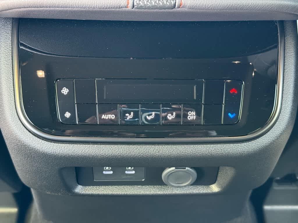 new 2025 Nissan Armada car, priced at $78,225