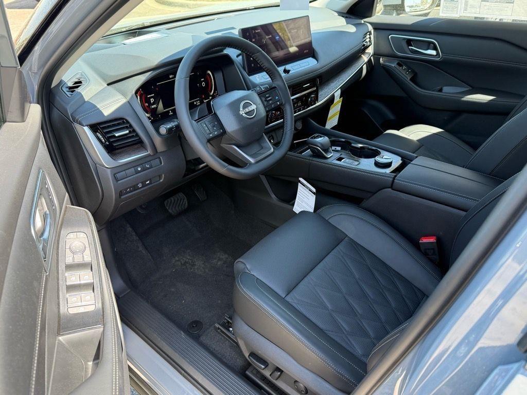 new 2025 Nissan Rogue car, priced at $43,850