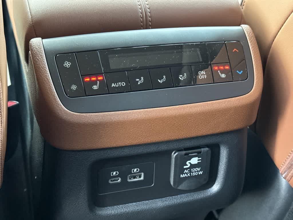 new 2025 Nissan Pathfinder car, priced at $51,800