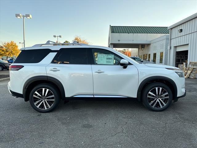 new 2025 Nissan Pathfinder car, priced at $53,830