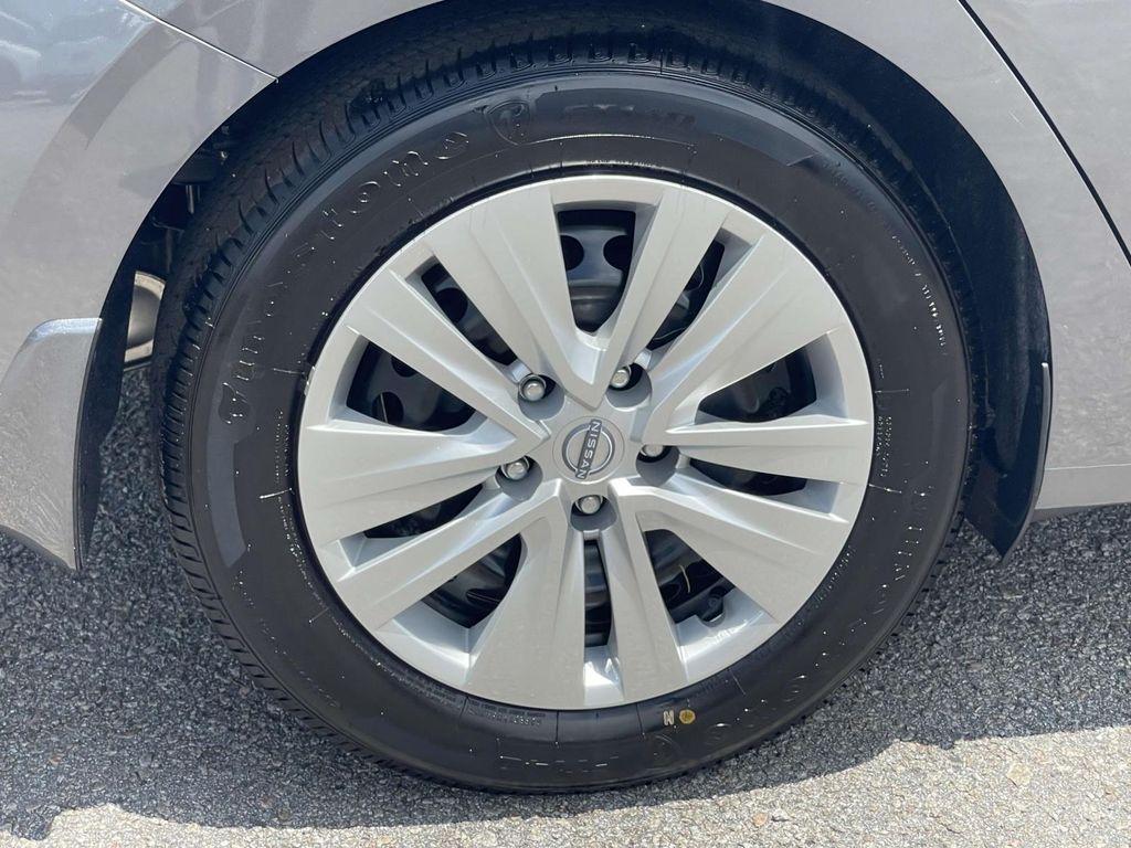 new 2025 Nissan Sentra car, priced at $23,101