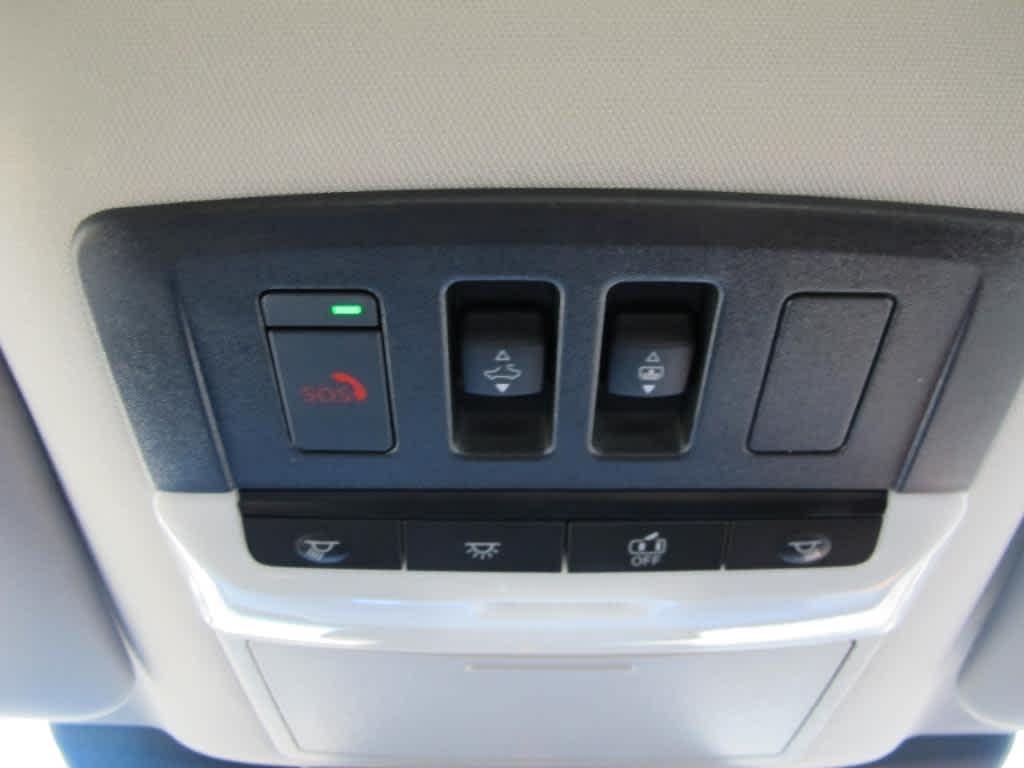 new 2025 Nissan Pathfinder car, priced at $49,944