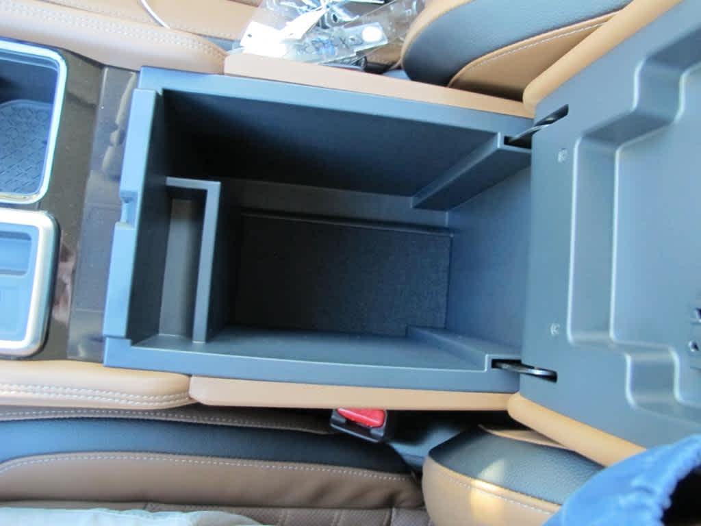 new 2025 Nissan Pathfinder car, priced at $49,944