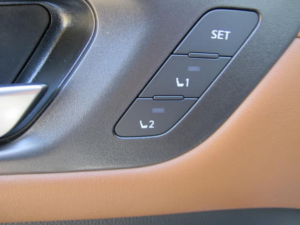 new 2025 Nissan Pathfinder car, priced at $49,944