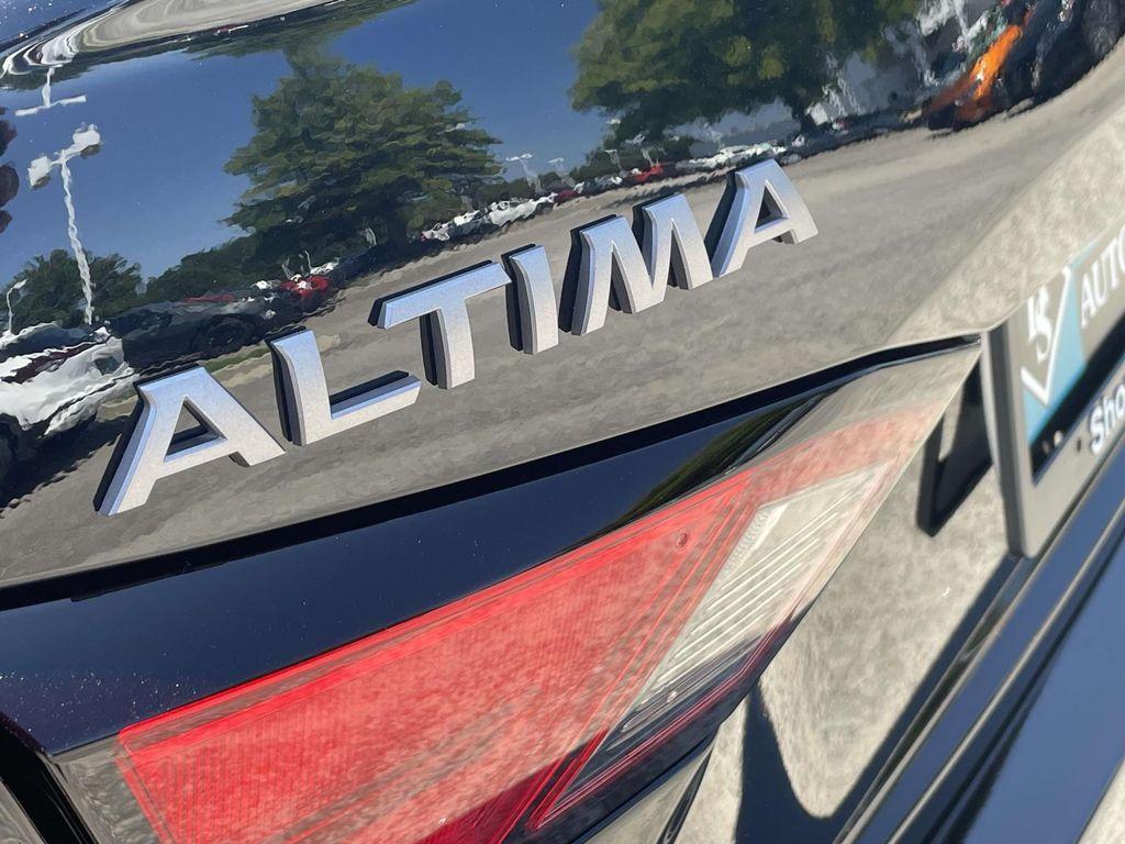 new 2025 Nissan Altima car, priced at $30,779