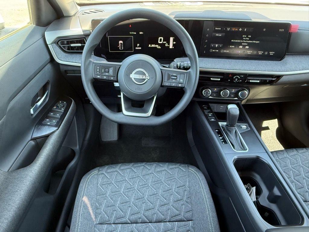 new 2025 Nissan Kicks car, priced at $26,135