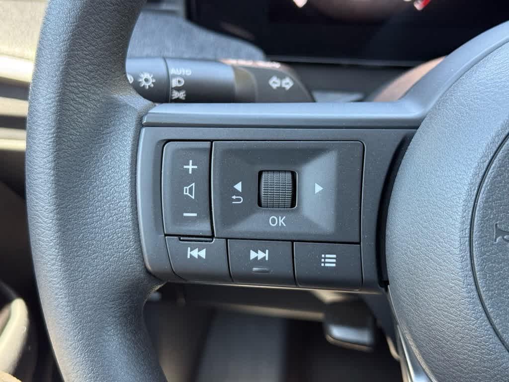 new 2025 Nissan Kicks car, priced at $26,135