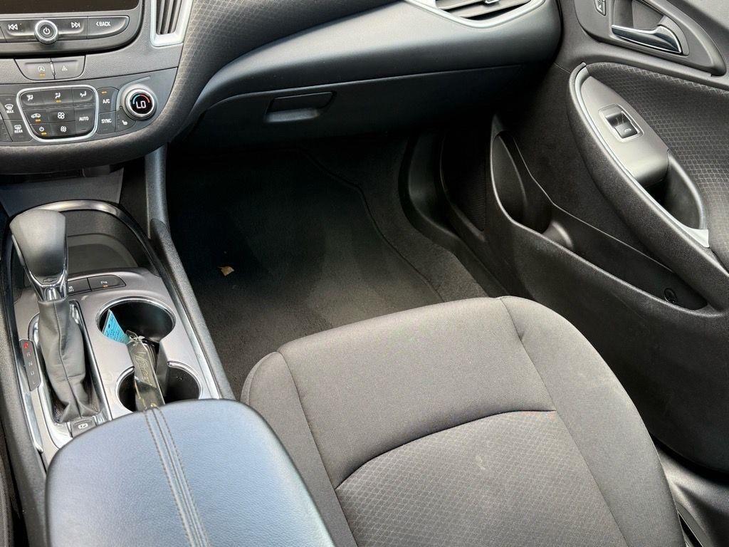 used 2024 Chevrolet Malibu car, priced at $25,995