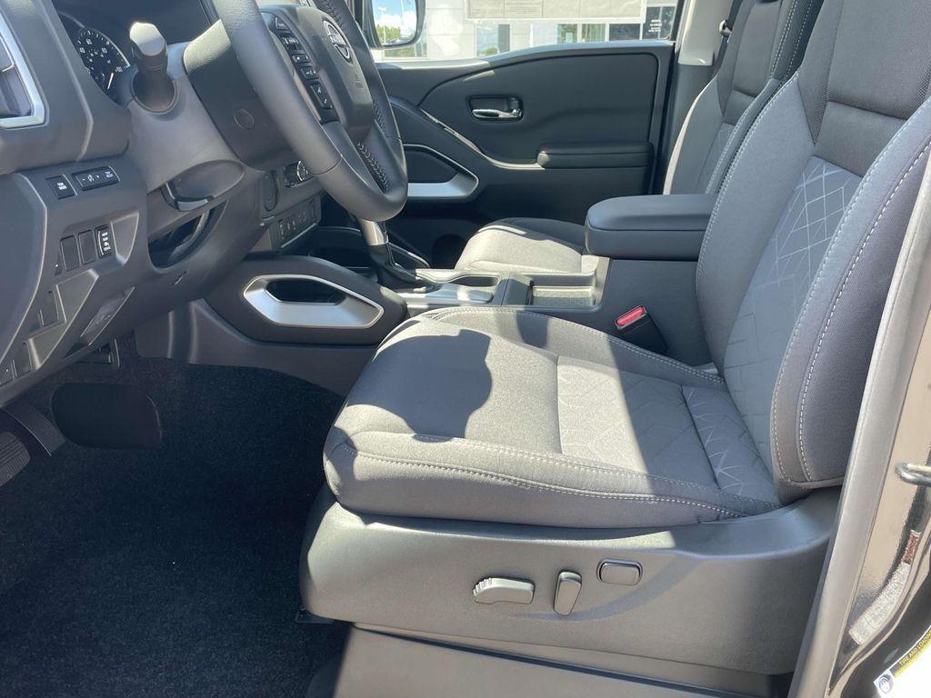 new 2025 Nissan Frontier car, priced at $39,709