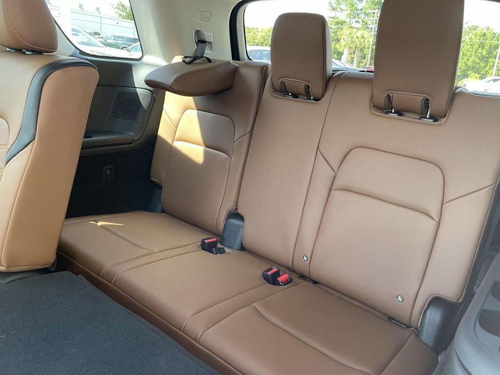 new 2025 Nissan Pathfinder car, priced at $52,850