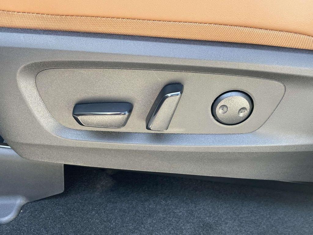 new 2025 Nissan Pathfinder car, priced at $52,850