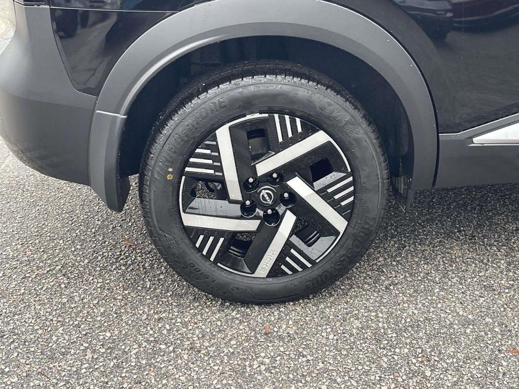 new 2026 Nissan Kicks car, priced at $26,195