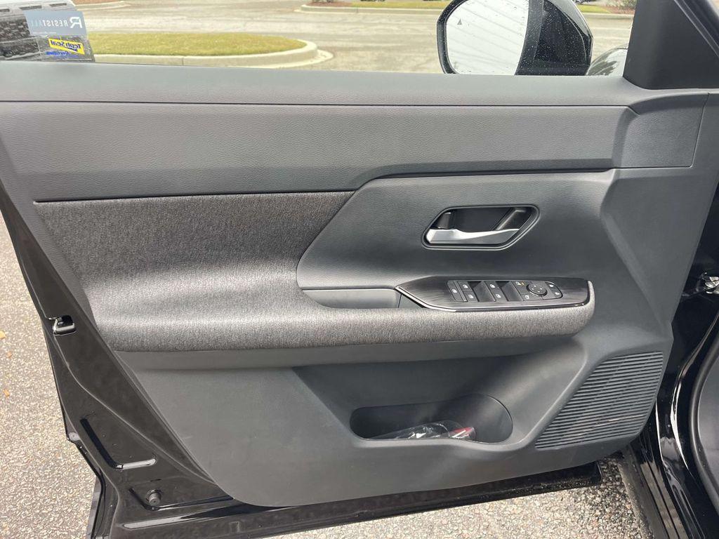 new 2026 Nissan Kicks car, priced at $26,195