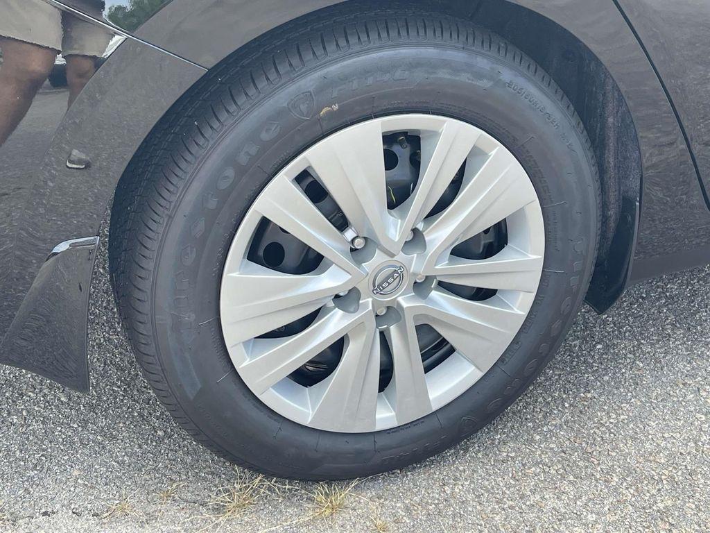 new 2025 Nissan Sentra car, priced at $23,335
