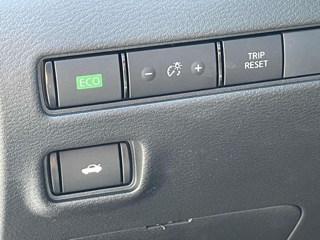 new 2025 Nissan Sentra car, priced at $23,212