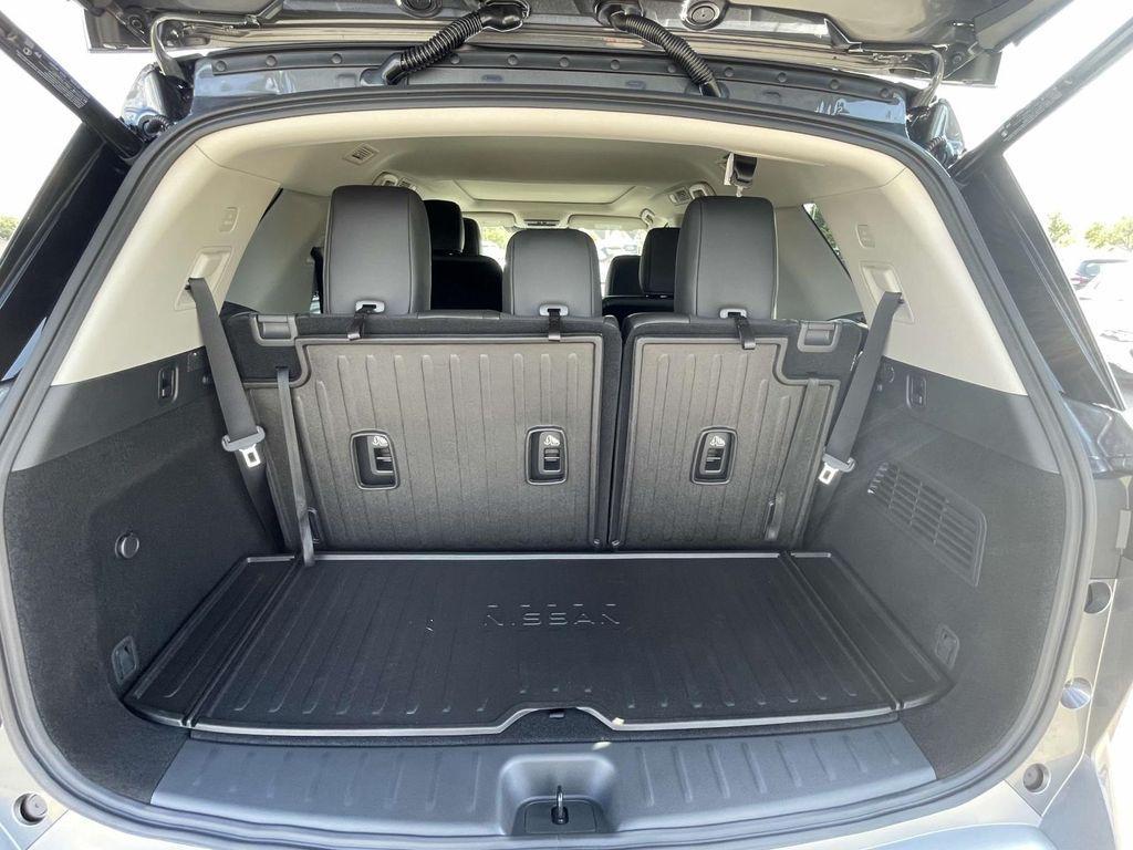 new 2025 Nissan Pathfinder car, priced at $51,876