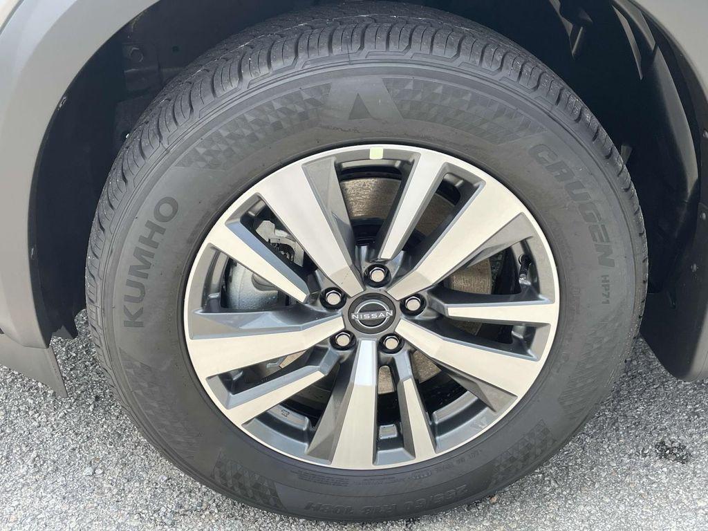 new 2025 Nissan Pathfinder car, priced at $44,475