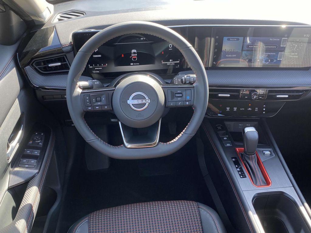 new 2025 Nissan Kicks car, priced at $28,800