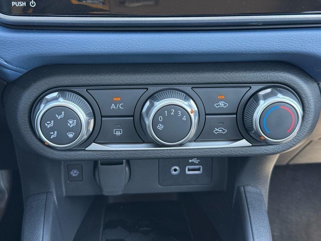 new 2025 Nissan Versa car, priced at $21,520