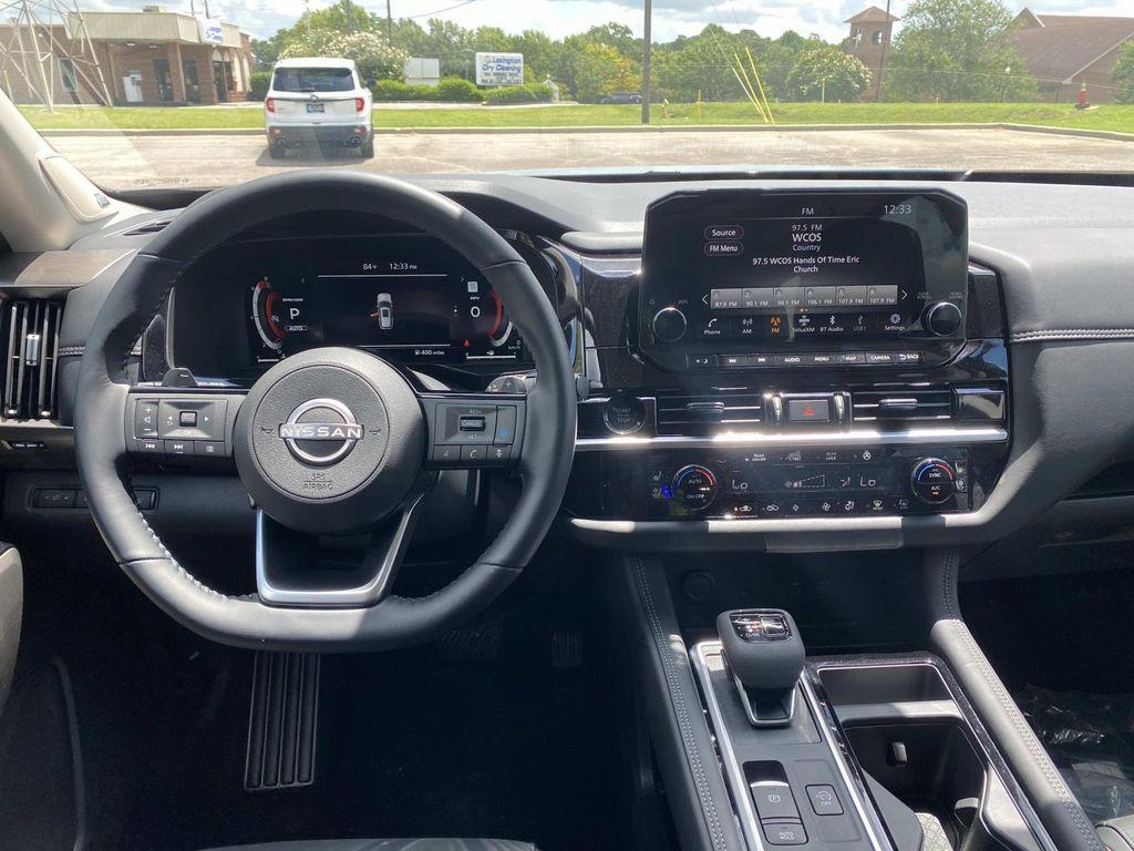 new 2025 Nissan Pathfinder car, priced at $54,198