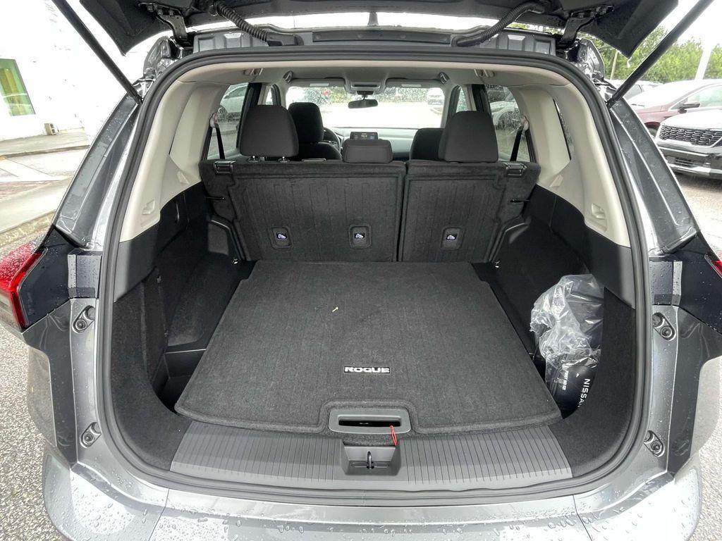 used 2025 Nissan Rogue car, priced at $26,890