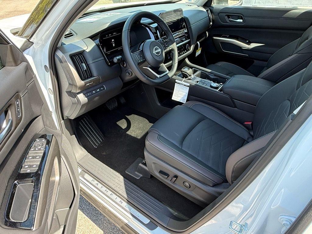 new 2025 Nissan Pathfinder car, priced at $54,464