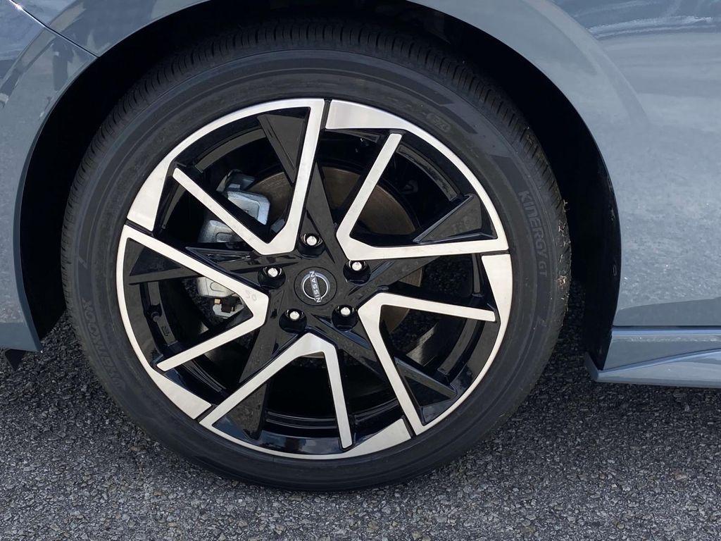 new 2025 Nissan Sentra car, priced at $28,944