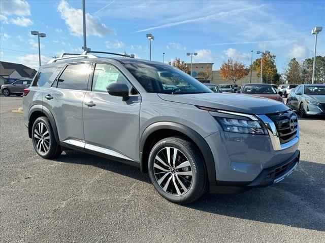 new 2025 Nissan Pathfinder car, priced at $50,654
