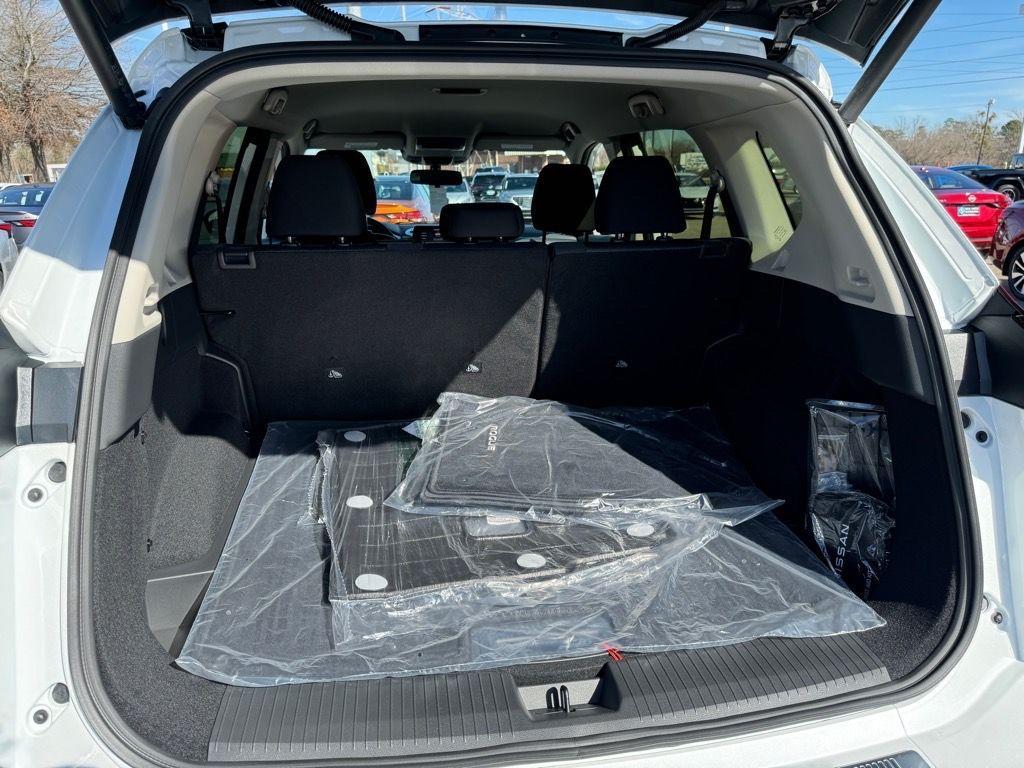 new 2025 Nissan Rogue car, priced at $32,465