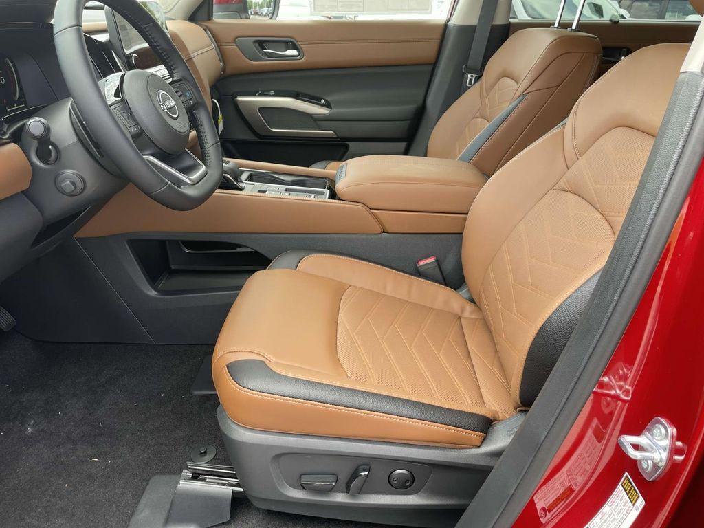 new 2025 Nissan Pathfinder car, priced at $51,935