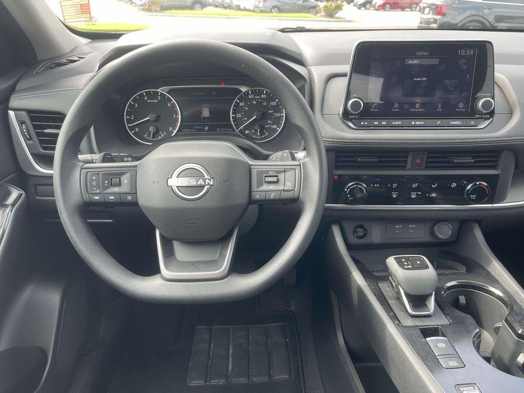 new 2025 Nissan Rogue car