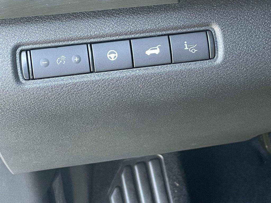 new 2025 Nissan Pathfinder car, priced at $53,410