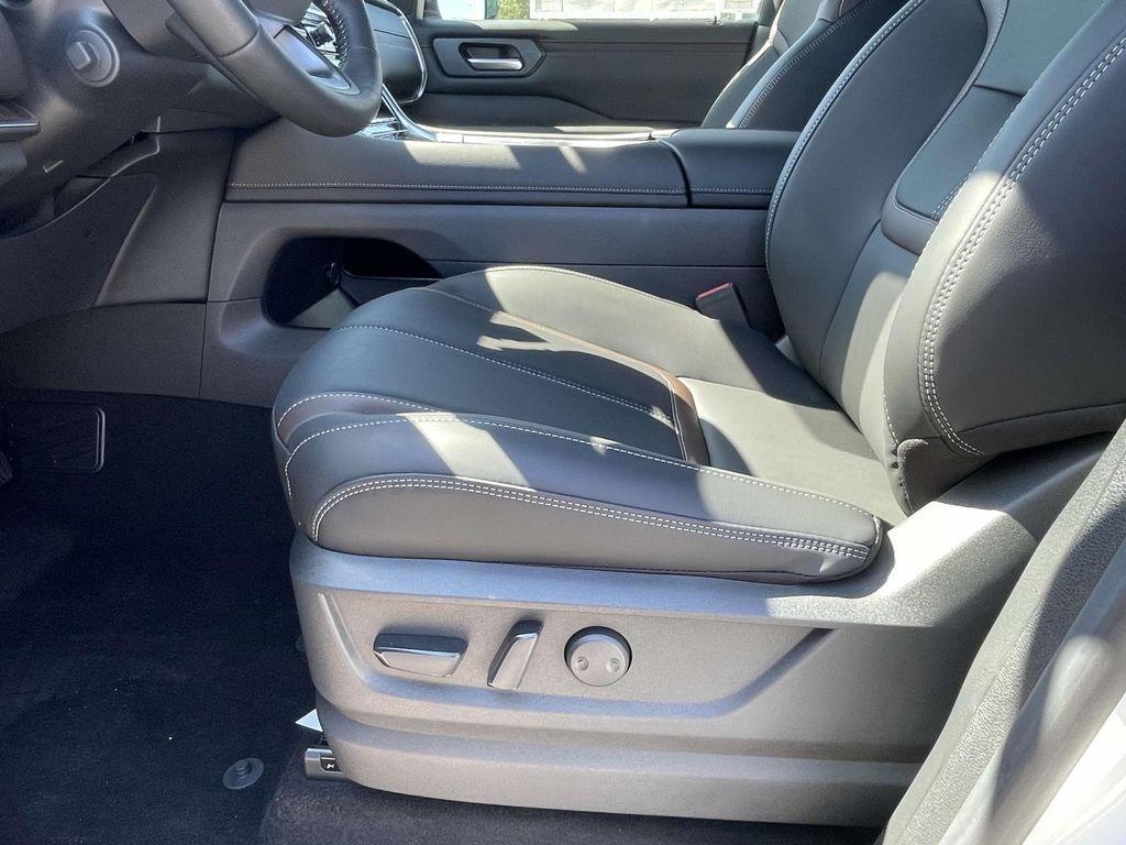 new 2025 Nissan Armada car, priced at $67,690