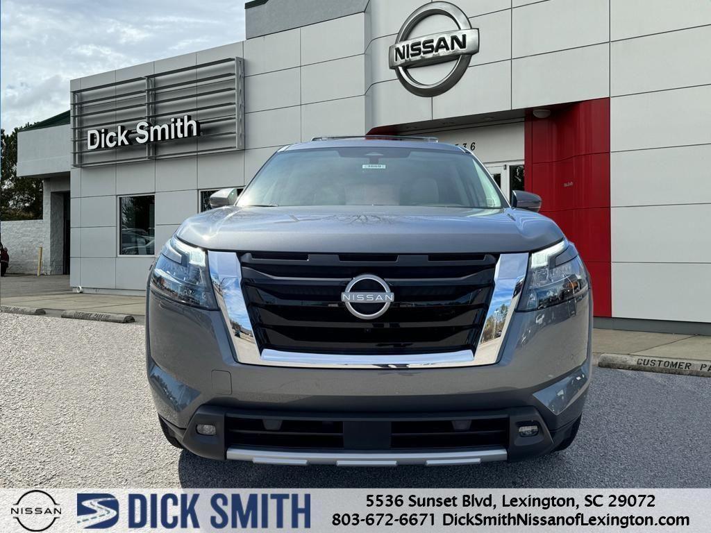 new 2025 Nissan Pathfinder car, priced at $47,750