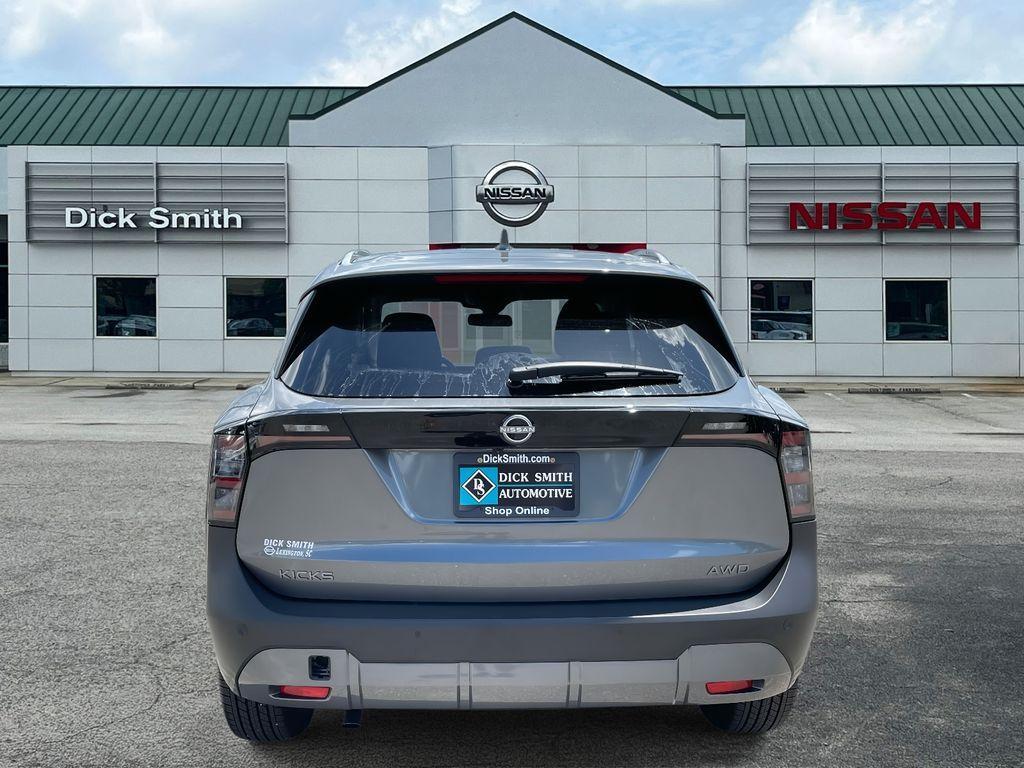 new 2025 Nissan Kicks car, priced at $28,028