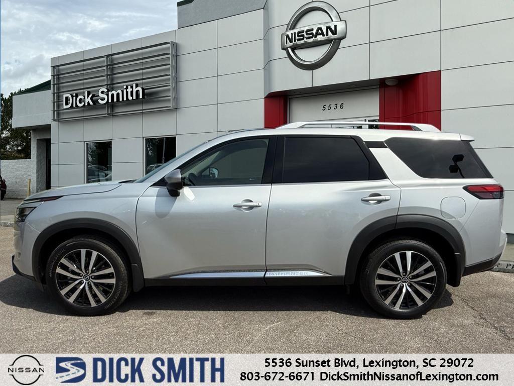 new 2025 Nissan Pathfinder car, priced at $53,939